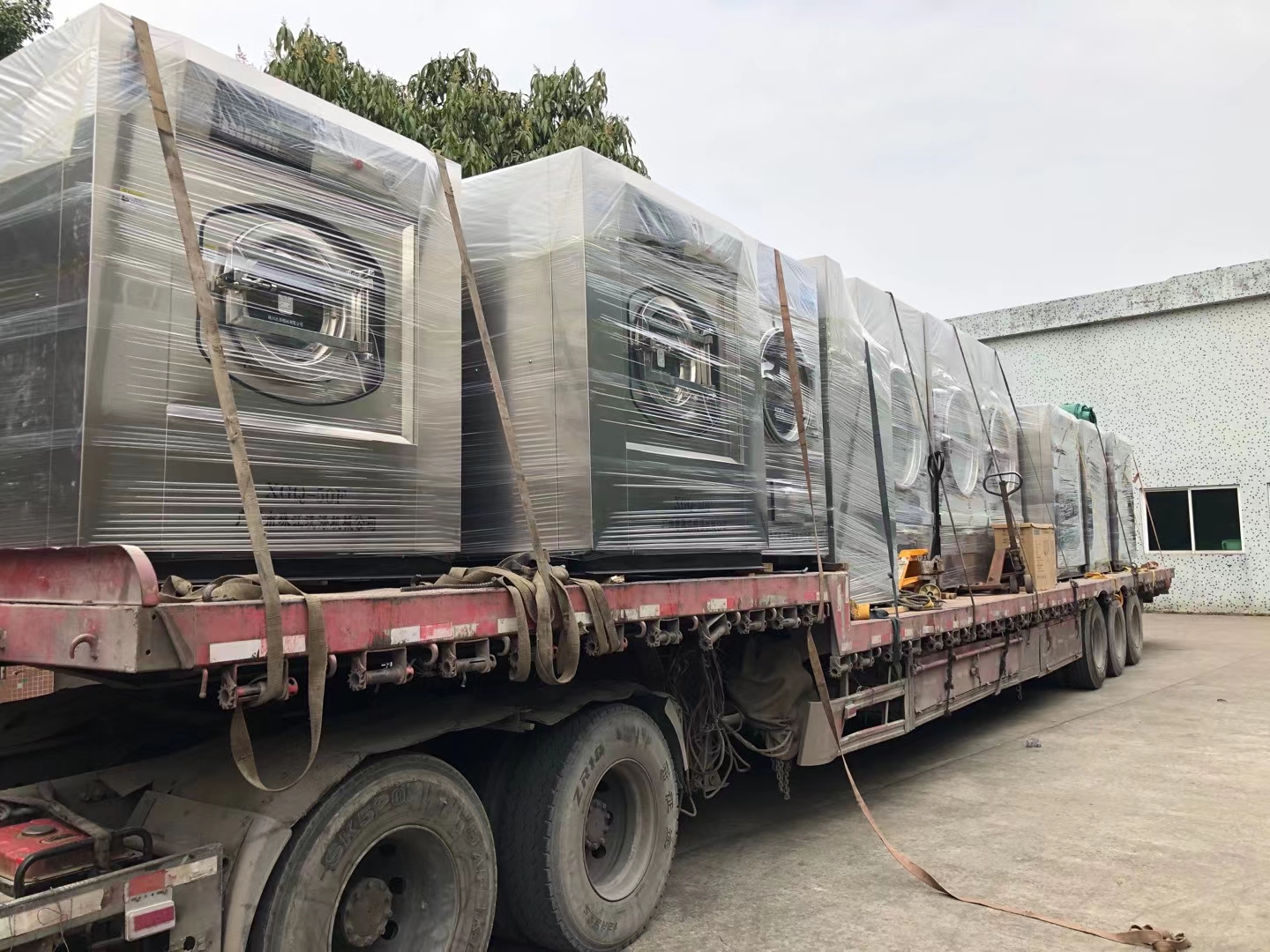 浦東新區(qū)時尚快捷酒店工業(yè)用洗衣機